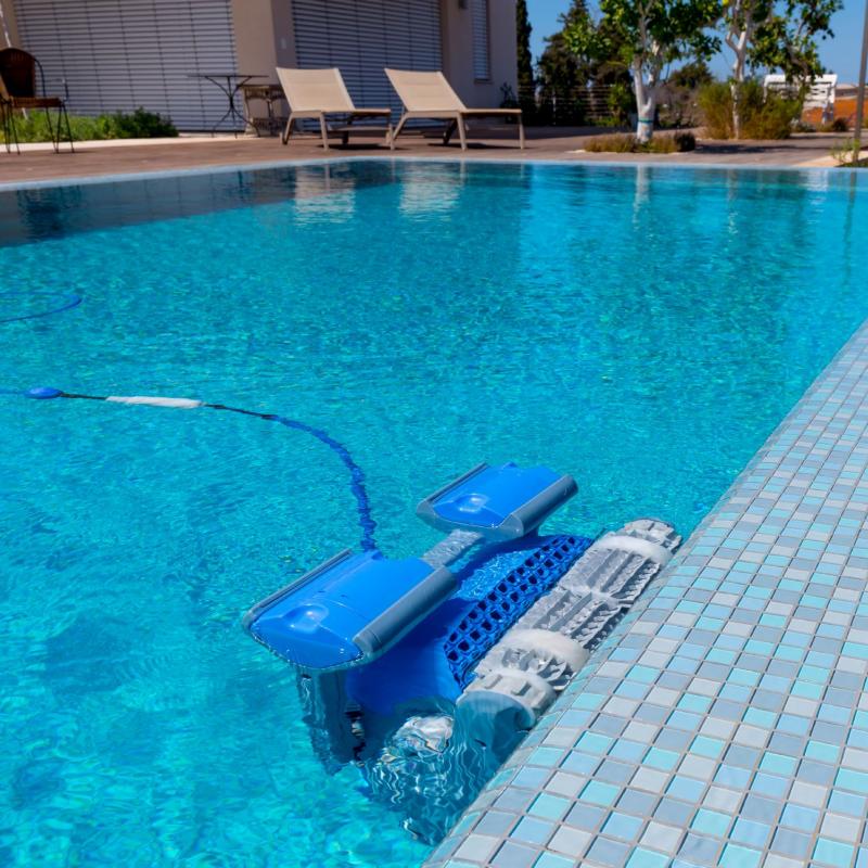 Robot de nettoyage piscine
